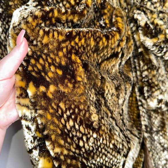 Retrofete NWT Eleanor Velvet Mini Dress in Gold Snake Size XS Black Animal Print - Picture 7 of 10